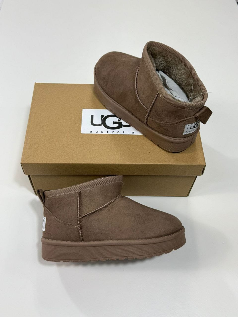 Kids AAA quality comfy uggs