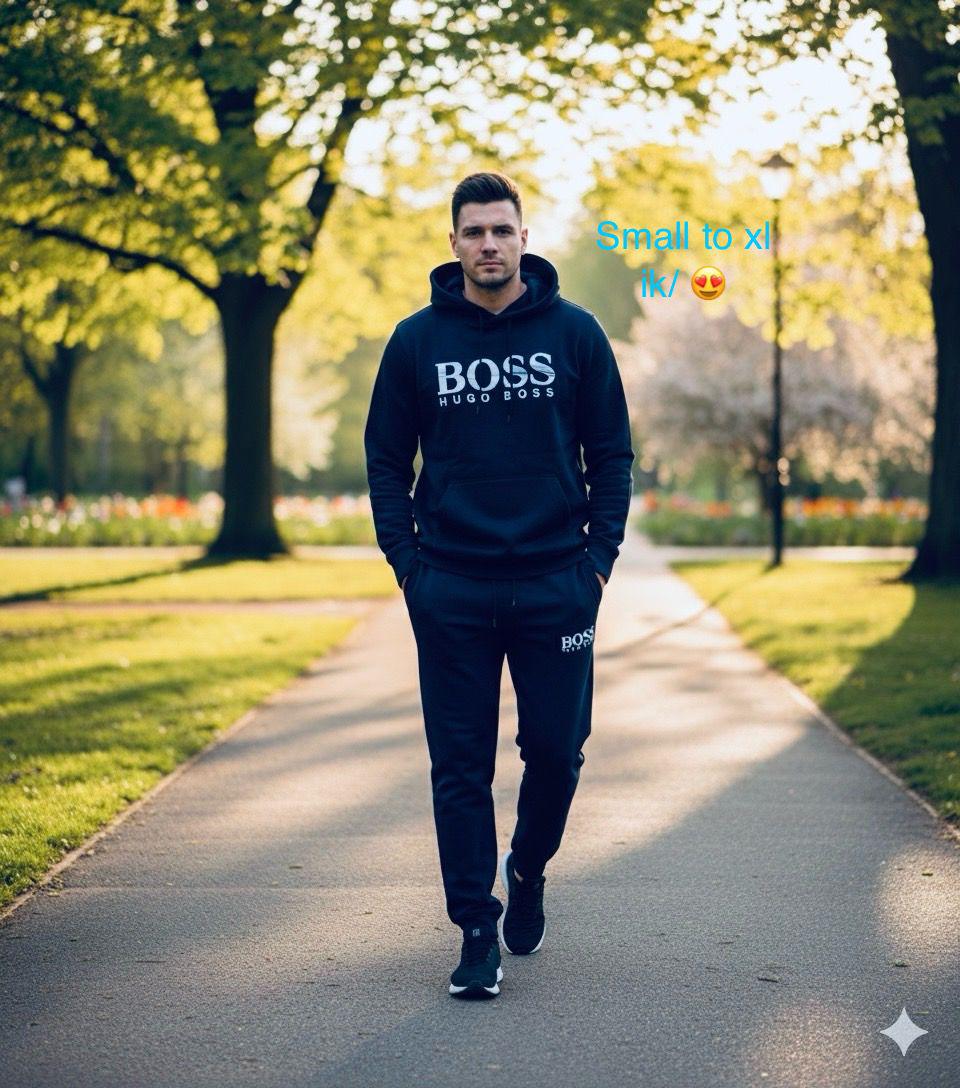 Men's high quality tracksuits