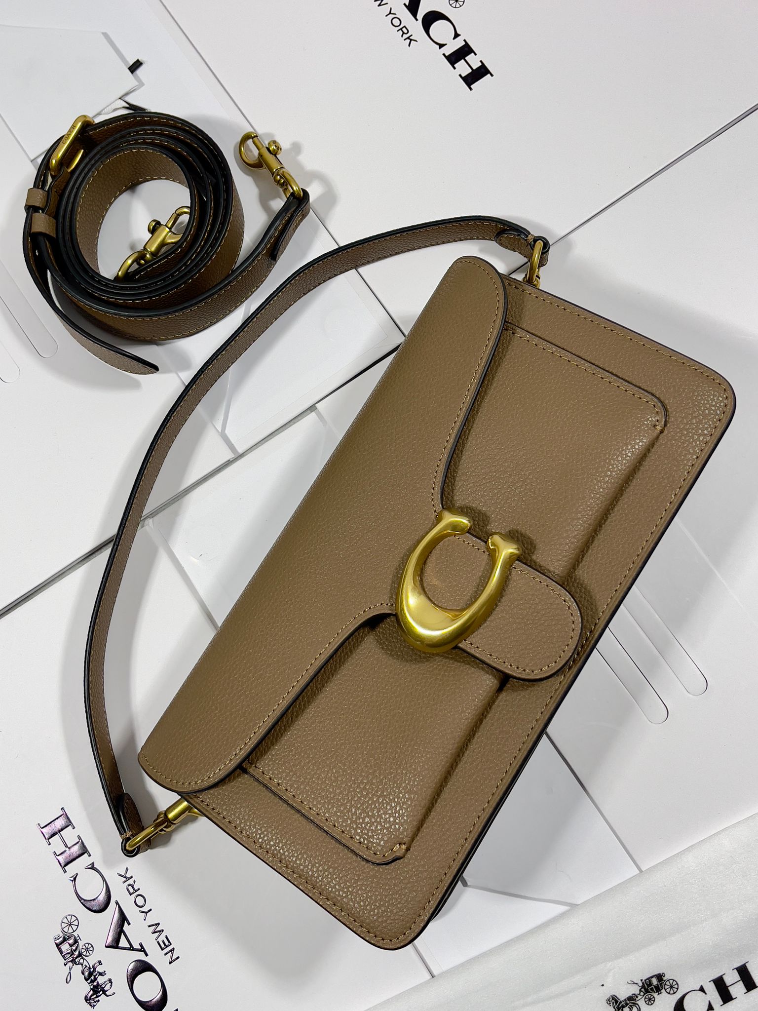 Ladies Trendy Imported Shoulder Bags