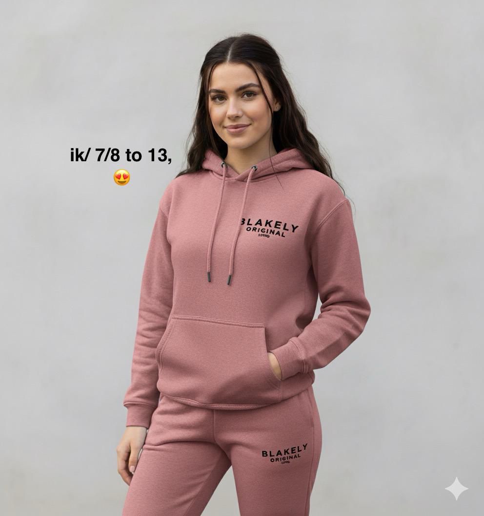 Girls Stylish & Easy Wear Tracksuits