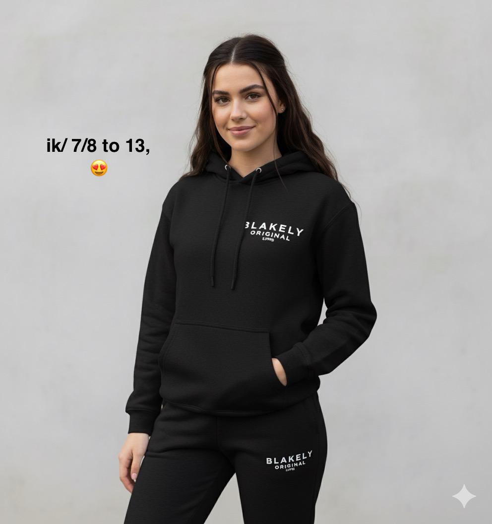 Girls Stylish & Easy Wear Tracksuits